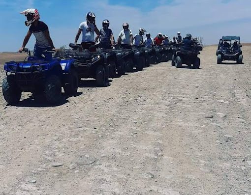 Quad en groupe Agafay