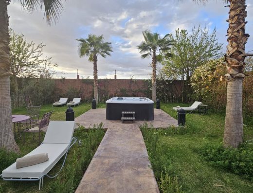 Piscine chaffée marrakech avec Jacuzzi